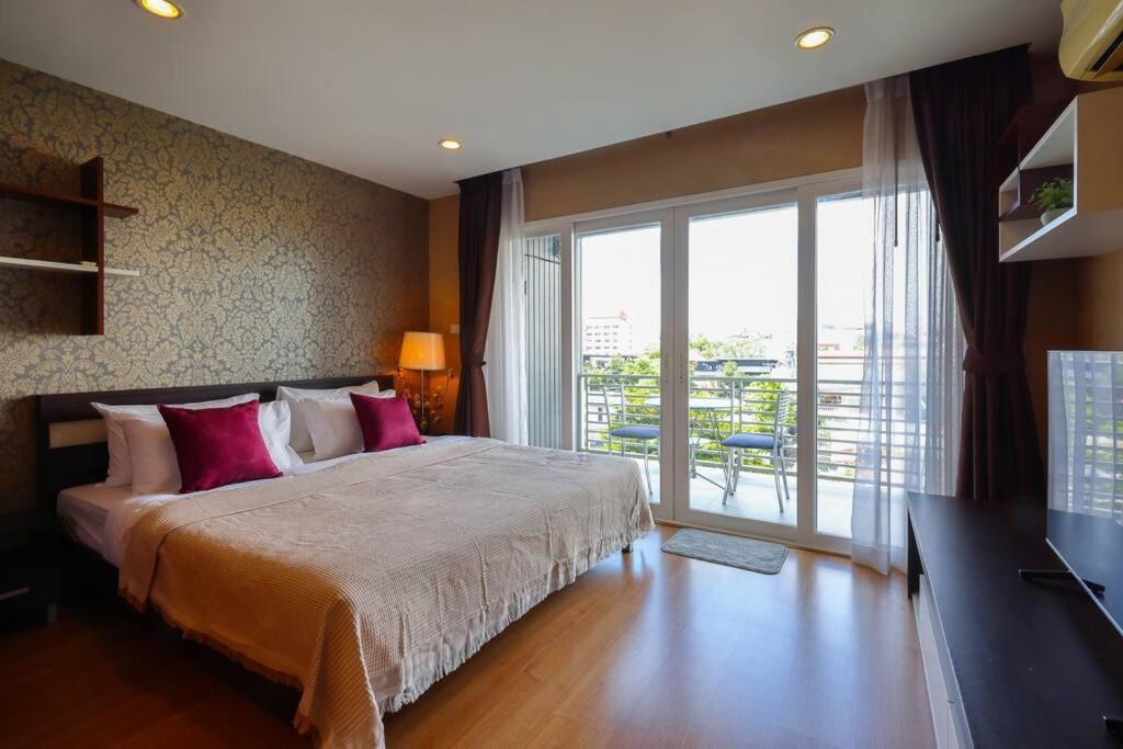 Luxury Living In Heart Of Nimman Leilighet Chiang Mai Eksteriør bilde