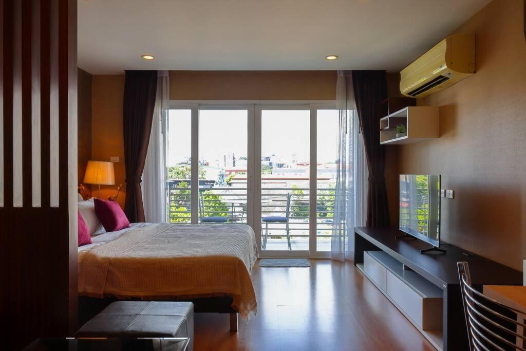 Luxury Living In Heart Of Nimman Leilighet Chiang Mai Eksteriør bilde
